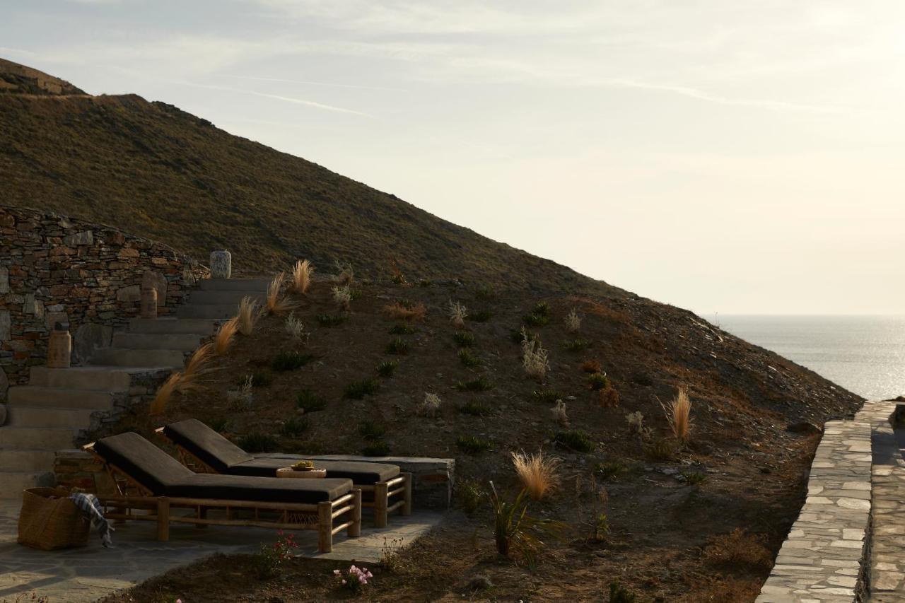 Stimata Hotel Kythnos Bagian luar foto