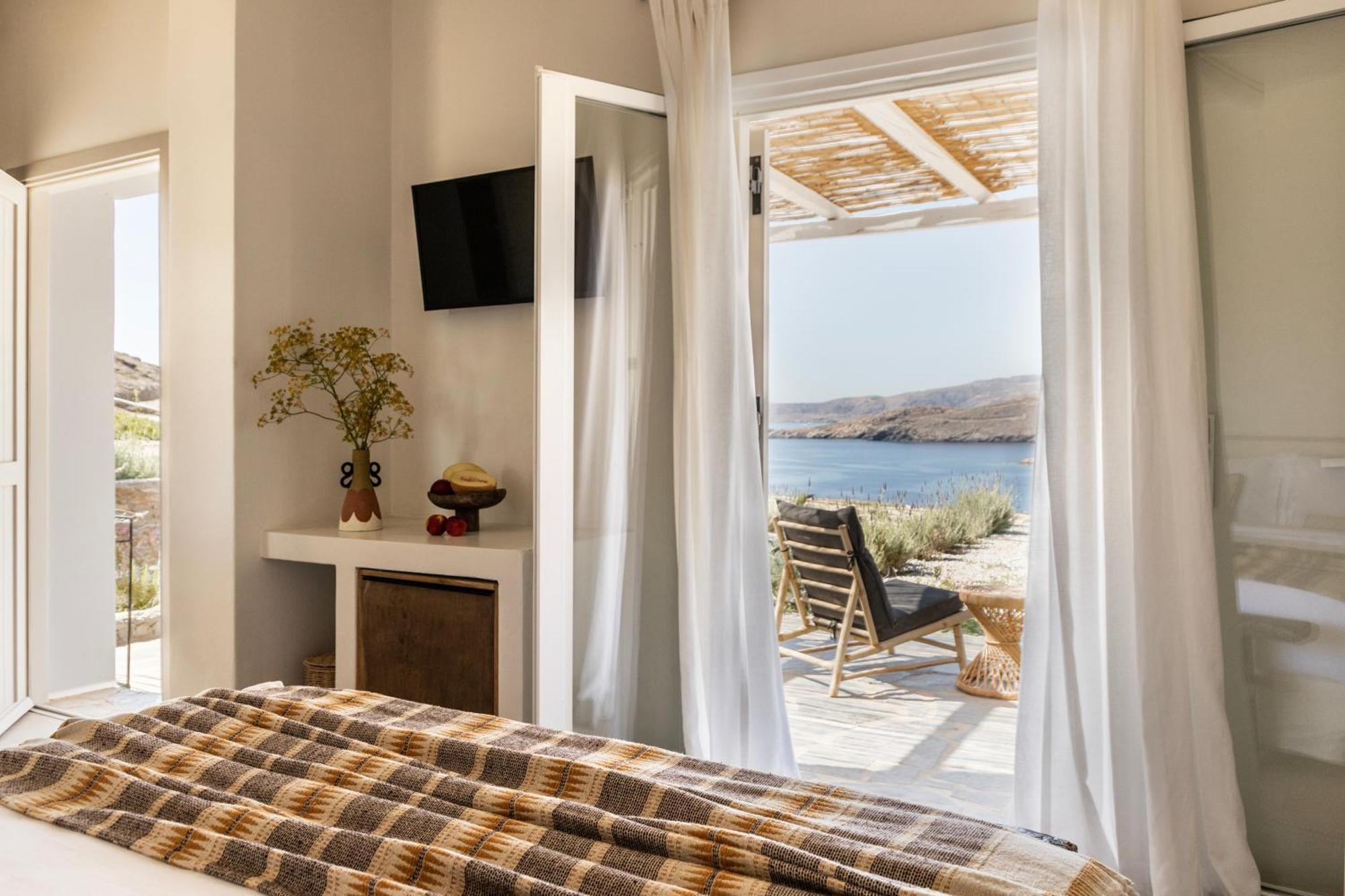 Stimata Hotel Kythnos Bagian luar foto