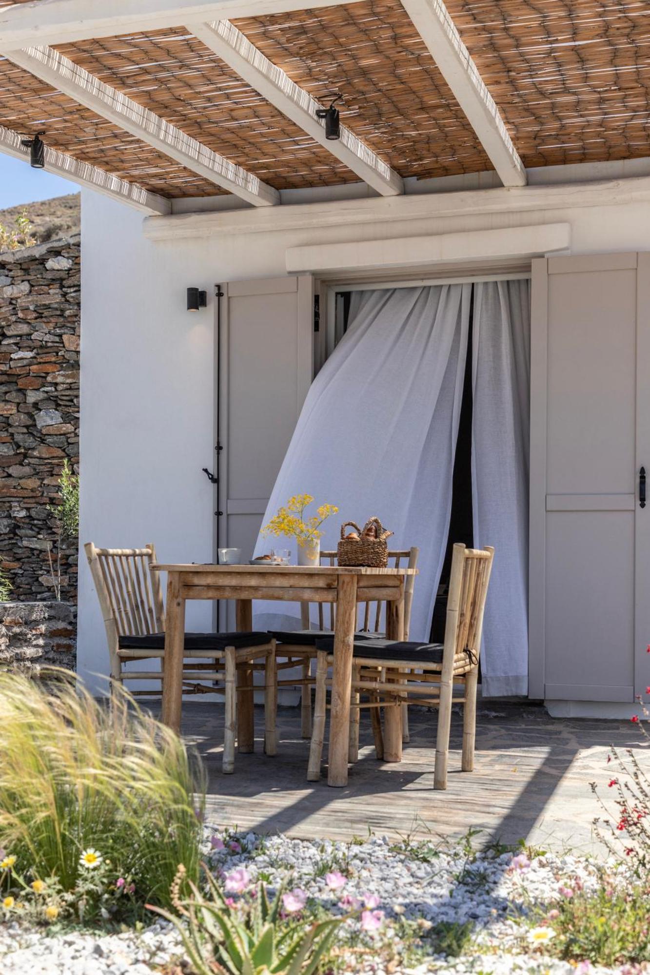 Stimata Hotel Kythnos Bagian luar foto
