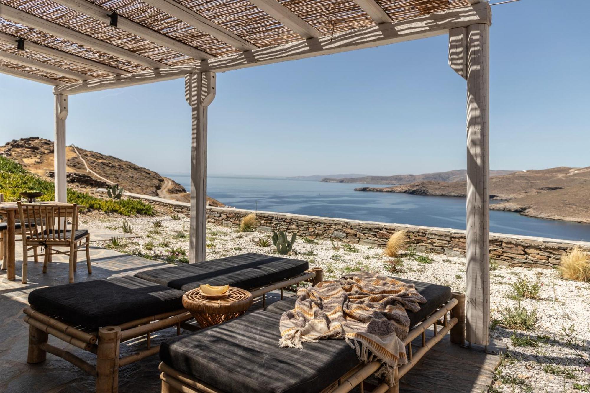 Stimata Hotel Kythnos Bagian luar foto