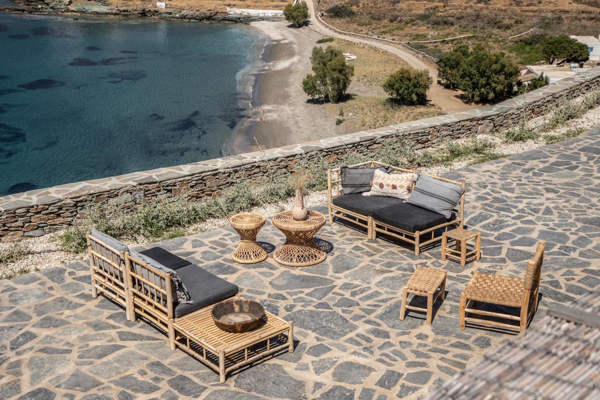 Stimata Hotel Kythnos Bagian luar foto