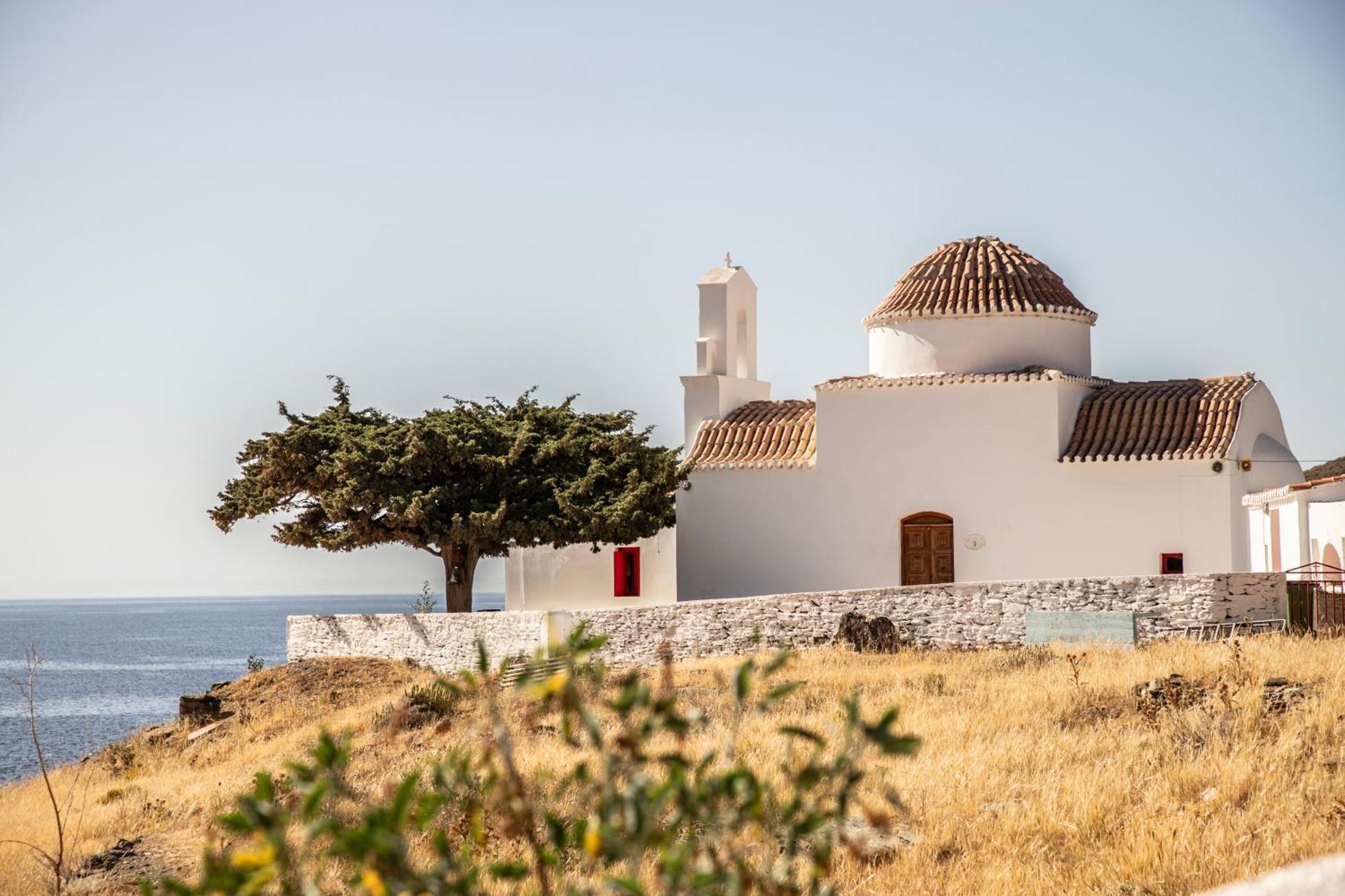 Stimata Hotel Kythnos Bagian luar foto