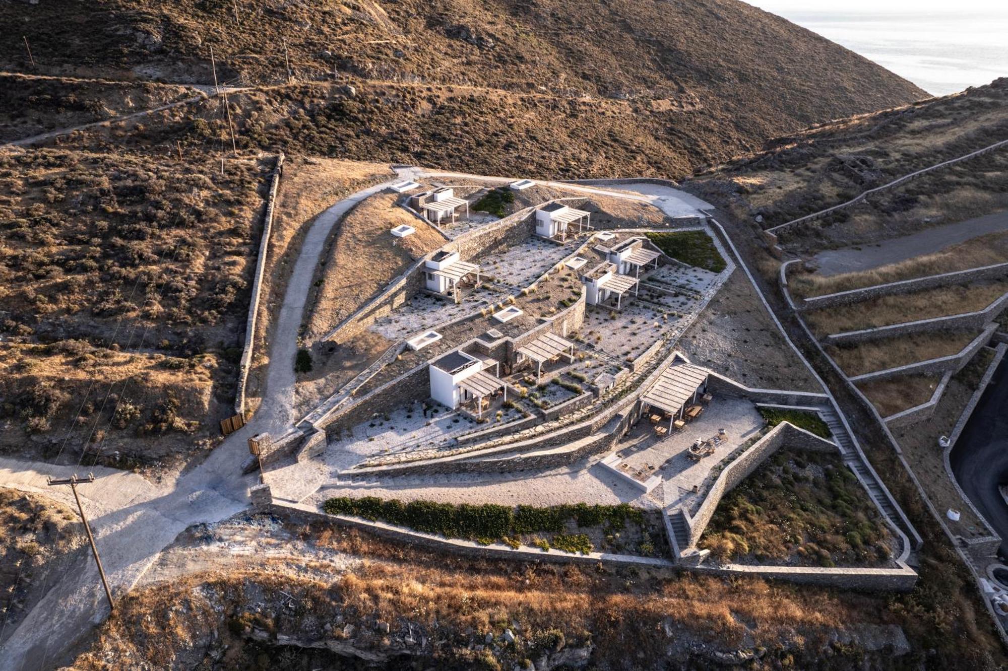 Stimata Hotel Kythnos Bagian luar foto